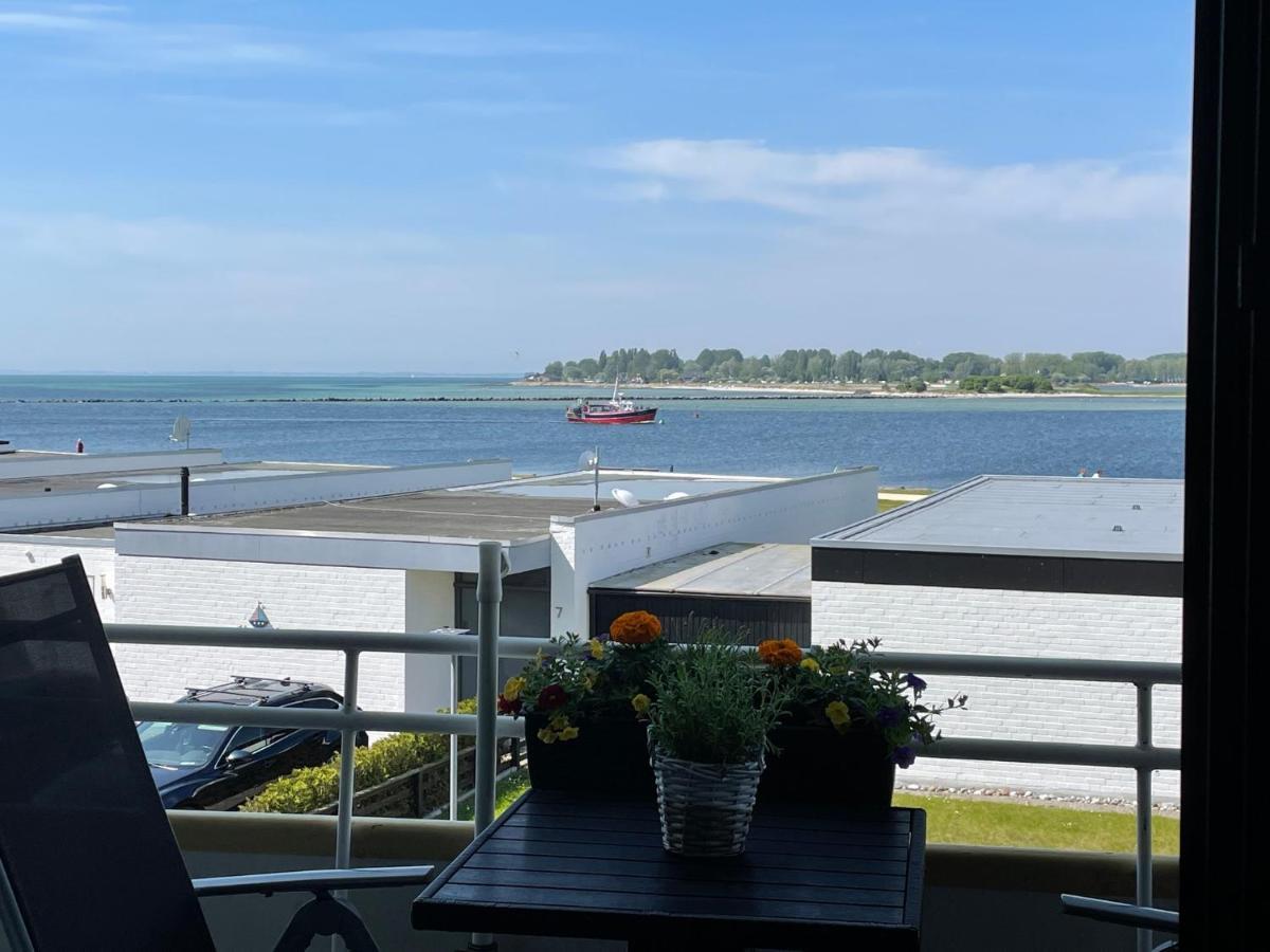 Fehmarn Burgtiefe Suedstrand Meerblick Apartment Meerzeit Kültér fotó